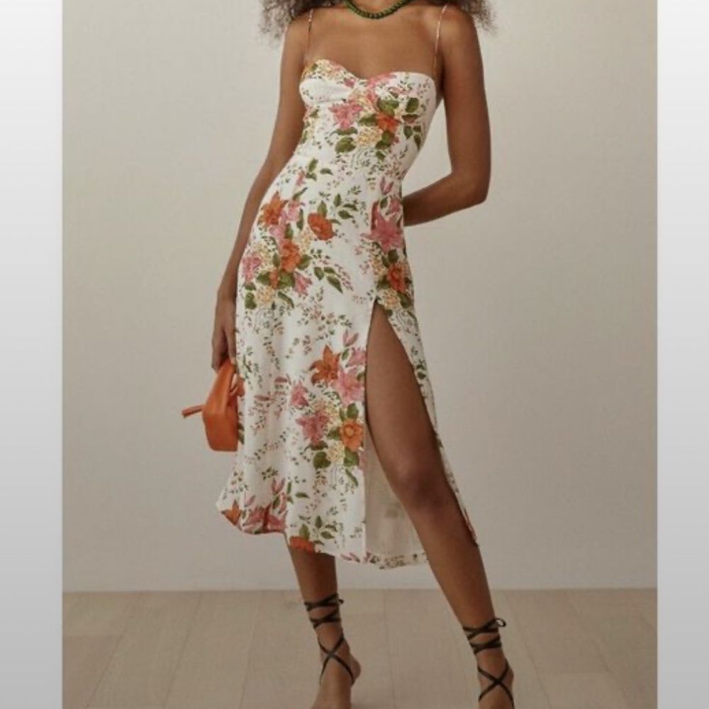 Reformation Floral Reformation The Juliette
Dress in Tropique size 0 - Picture 15 of 15